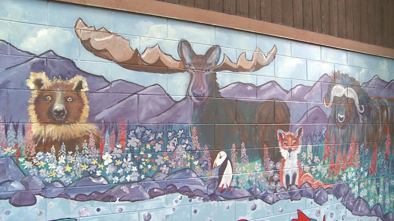 A new mural by artist Rhonda Scott is in downtown Anchorage