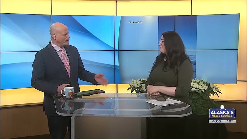 Mushky Glitsenstein talks with John Thompson about a Channukah Celebration