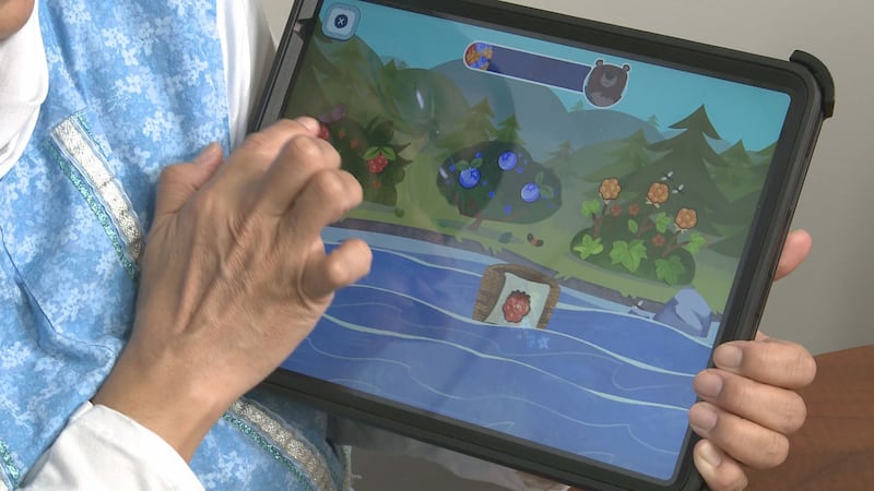 Nunaka uses culture to teach Sugt'stun language