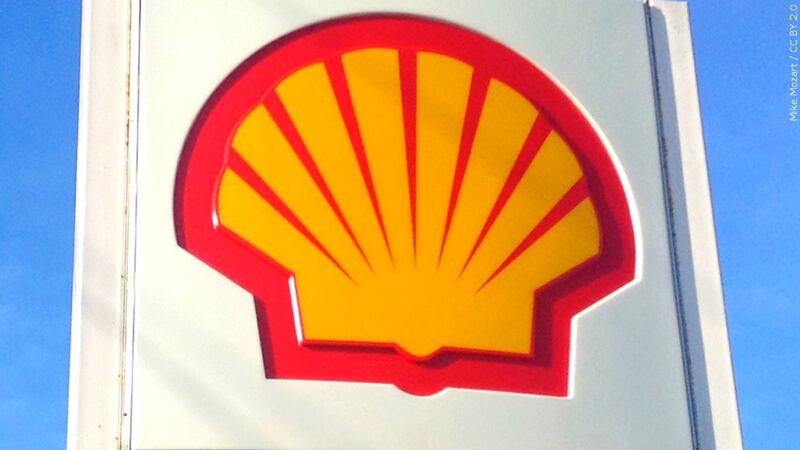 Contractor quitting puts Shell in spotlight over climate