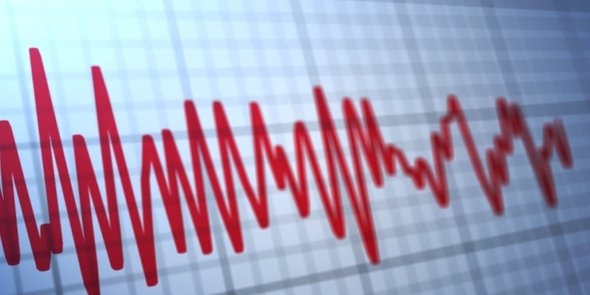 Tsunami threat lowered to ‘advisory