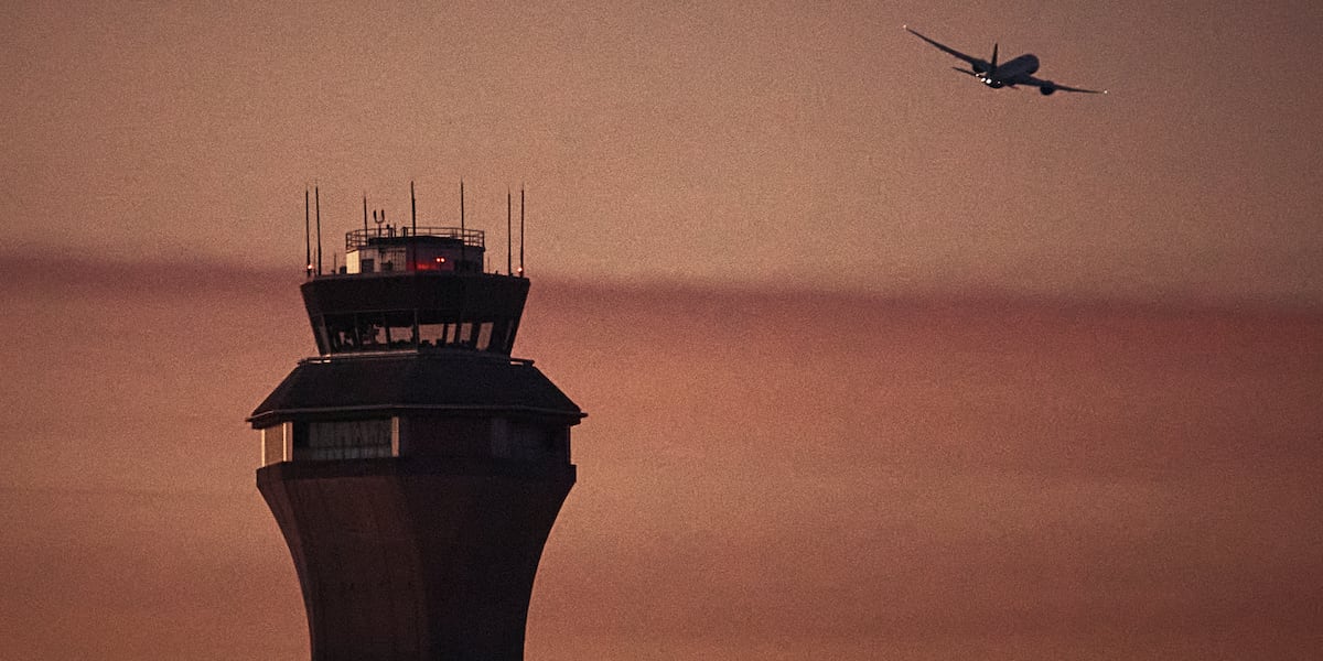 Authorities investigating close call between Alaska Airlines and FedEx planes landing at Newark