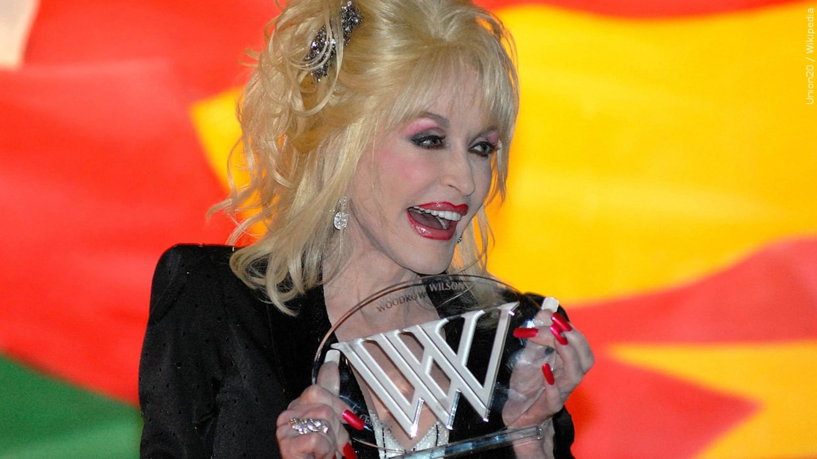 Dolly Parton says she doesn’t want to be a digital hologram after she dies