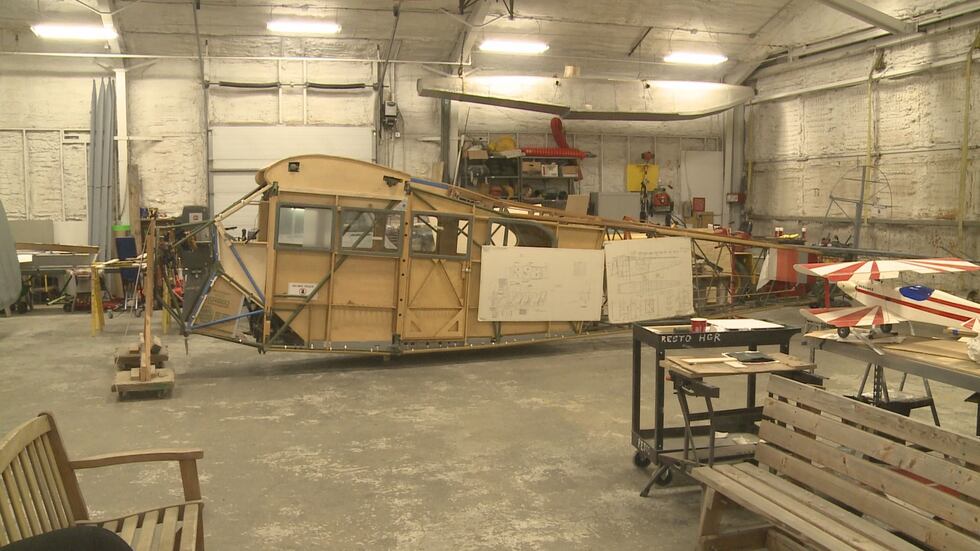 A steel tube frame and wood make up the Fairchild 71.