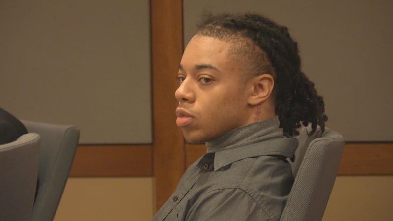 Attorneys deliver opening statements in murder trial of Anchorage man charged after initial...