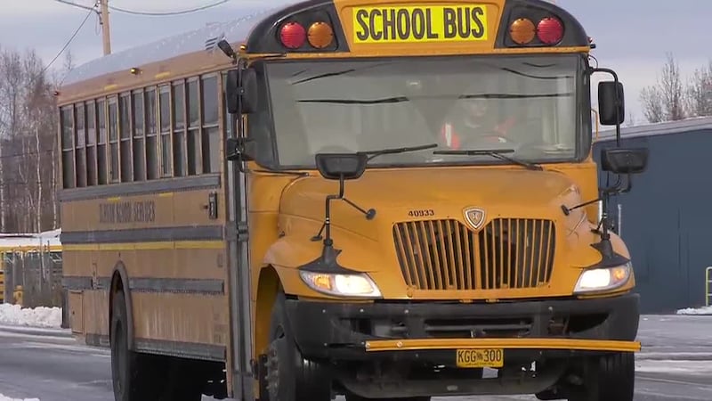 Fairbanks police remind drivers about school bus laws