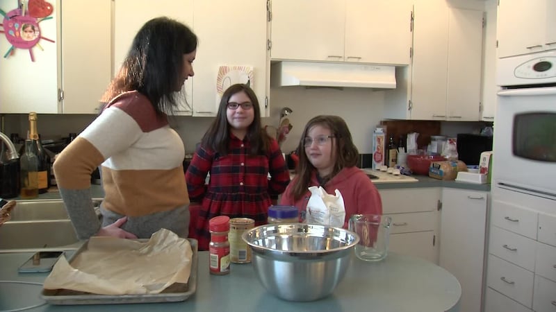 Rebecca, Alice & Poppy in the kitchen.